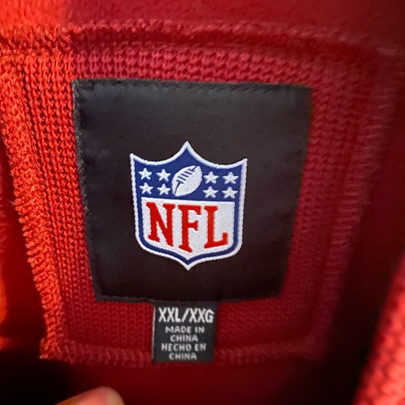 Washington redskins zip up jacket - Picture 2 of 2